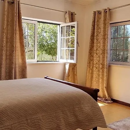 Casa No Campo Com Piscina Privada Holiday home Fungalvaz